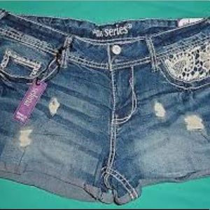 NWT SERIES 31 Short & Sexy Selena Low Rise Shorts